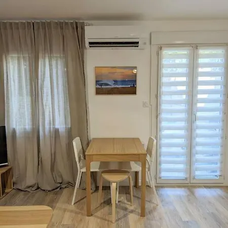 Apartment Le Numero 1 *